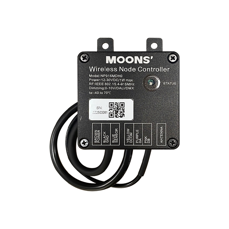 3-IN-1無線體育場(chǎng)單燈控制器(915M)-1-單燈控制器